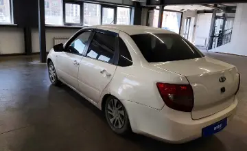 LADA (ВАЗ) Granta 2014 года за 2 200 000 тг. в Астана фото 4