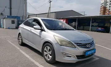 Hyundai Solaris 2015 года за 4 000 000 тг. в Шымкент фото 2