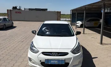 Hyundai Solaris 2014 года за 3 900 000 тг. в Караганда фото 2