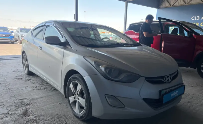 Hyundai Elantra 2013 года за 5 000 000 тг. в Алматы фото 3