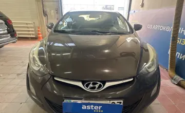 Hyundai Elantra 2015 года за 5 000 000 тг. в Астана фото 2