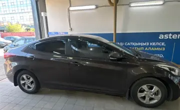 Hyundai Elantra 2015 года за 5 000 000 тг. в Астана фото 4