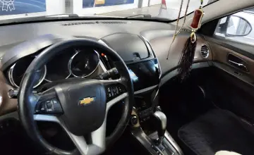 Chevrolet Cruze 2013 года за 4 500 000 тг. в Астана фото 5