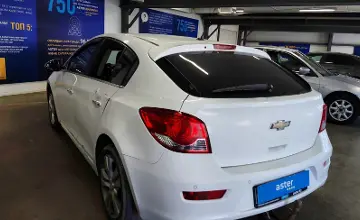 Chevrolet Cruze 2013 года за 4 500 000 тг. в Астана фото 4