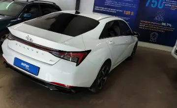 Hyundai Elantra 2021 года за 9 000 000 тг. в Астана фото 3