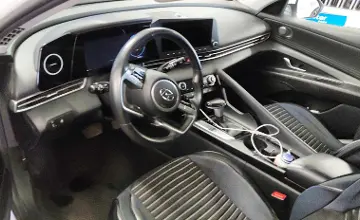 Hyundai Elantra 2021 года за 9 000 000 тг. в Астана фото 5