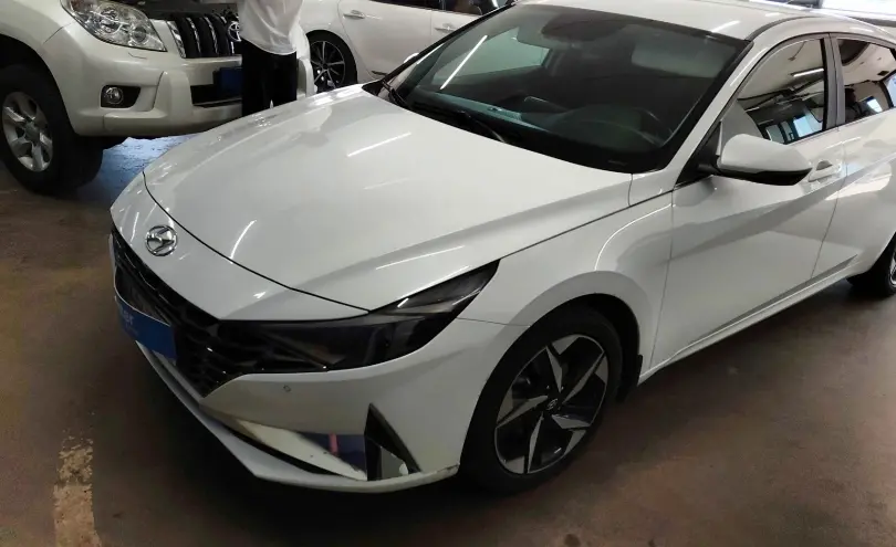 Hyundai Elantra 2021 года за 9 000 000 тг. в Астана