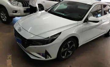 Hyundai Elantra 2021 года за 9 000 000 тг. в Астана фото 1