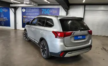 Mitsubishi Outlander 2021 года за 12 000 000 тг. в Астана фото 4