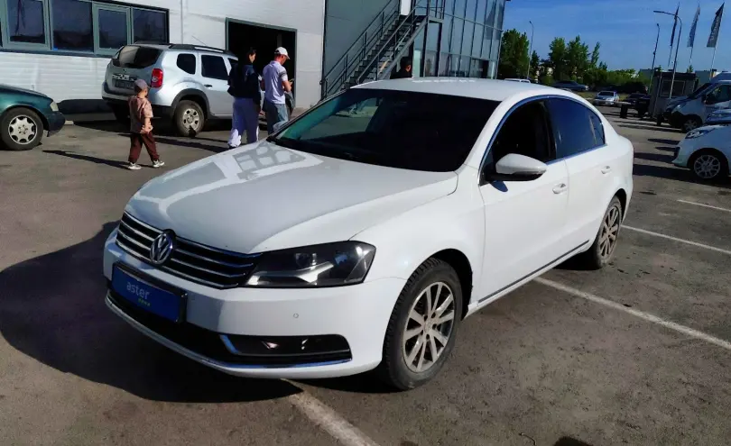 Volkswagen Passat 2011 года за 3 000 000 тг. в Астана
