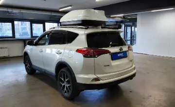 Toyota RAV4 2017 года за 11 000 000 тг. в Астана фото 4