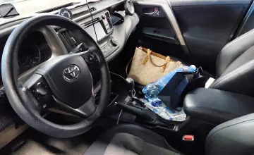Toyota RAV4 2017 года за 11 000 000 тг. в Астана фото 5