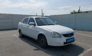 LADA (ВАЗ) Priora 2013 года за 800 000 тг. в Шымкент фото 2