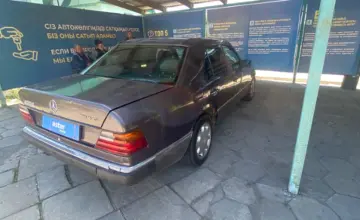 Mercedes-Benz W124 1992 года за 800 000 тг. в Талдыкорган