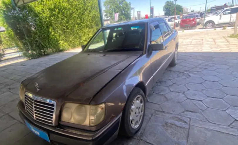 Mercedes-Benz W124 1992 года за 800 000 тг. в Талдыкорган