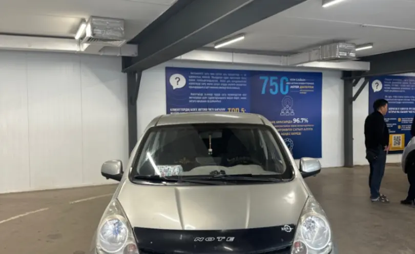 Nissan Note 2012 года за 4 200 000 тг. в Астана фото 2