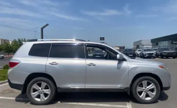 Toyota Highlander 2012 года за 10 000 000 тг. в Шымкент фото 4