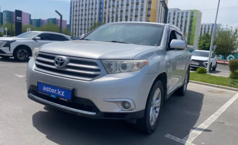 Toyota Highlander 2012 года за 10 000 000 тг. в Шымкент