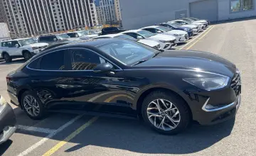 Hyundai Sonata 2021 года за 10 500 000 тг. в Астана фото 4