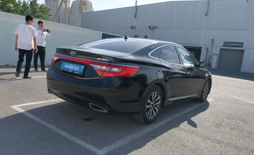 Hyundai Grandeur 2011 года за 8 000 000 тг. в Шымкент фото 3