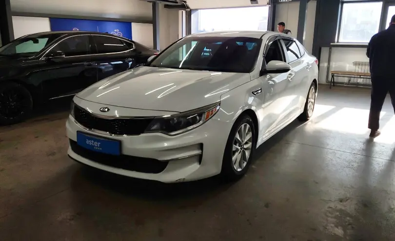 Kia Optima 2018 года за 8 000 000 тг. в Астана