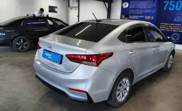 Hyundai Accent 2019 года за 6 900 000 тг. в Астана фото 3