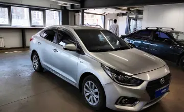 Hyundai Accent 2019 года за 6 900 000 тг. в Астана фото 2
