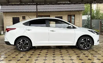 Hyundai Accent 2022 года за 8 000 000 тг. в Алматы фото 3