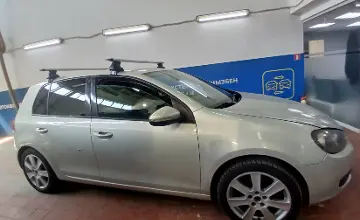 Volkswagen Golf 2010 года за 3 800 000 тг. в Астана фото 4