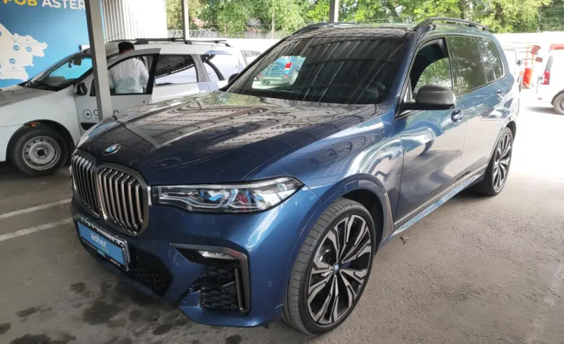BMW X7 2021 года за 40 000 000 тг. в Алматы