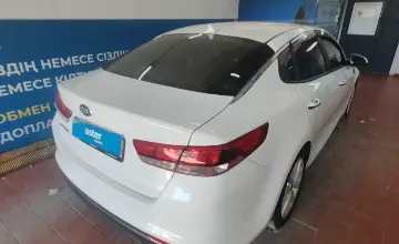 Kia Optima 2018 года за 6 000 000 тг. в Астана