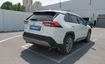 Toyota RAV4 2021 года за 17 000 000 тг. в Шымкент фото 3