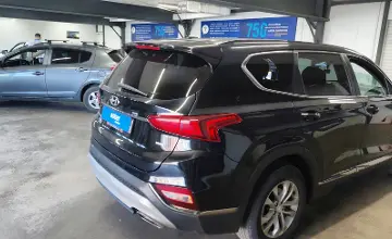 Hyundai Santa Fe 2019 года за 11 000 000 тг. в Астана фото 3