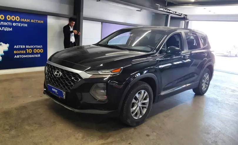 Hyundai Santa Fe 2019 года за 11 000 000 тг. в Астана