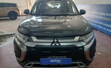 Mitsubishi Outlander 2020 года за 11 000 000 тг. в Астана фото 2