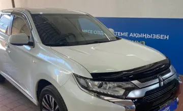 Mitsubishi Outlander 2022 года за 10 500 000 тг. в Астана фото 3
