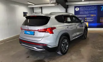 Hyundai Santa Fe 2021 года за 15 000 000 тг. в Астана фото 3
