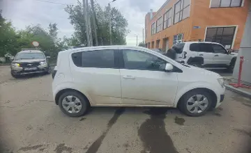 Chevrolet Aveo 2014 года за 3 400 000 тг. в Костанай фото 4