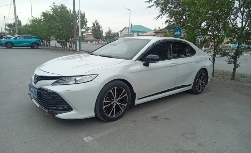 Toyota Camry 2020 года за 14 500 000 тг. в Кызылорда