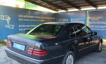 Mercedes-Benz E-Класс 1996 года за 1 800 000 тг. в Талдыкорган