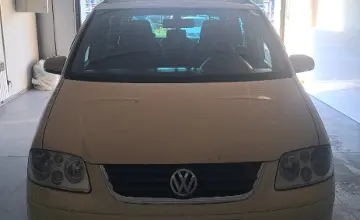Volkswagen Touran 2006 года за 3 000 000 тг. в Павлодар фото 2