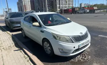 Kia Rio 2014 года за 4 500 000 тг. в Астана фото 3