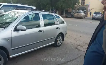 Skoda Fabia 2002 года за 1 200 000 тг. в Актобе фото 2