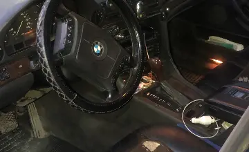 BMW 7 серии 1994 года за 1 500 000 тг. в Караганда фото 2