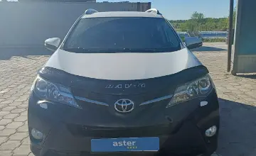 Toyota RAV4 2015 года за 8 900 000 тг. в Караганда фото 2
