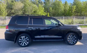 Toyota Land Cruiser 2016 года за 33 000 000 тг. в Усть-Каменогорск фото 4