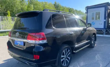 Toyota Land Cruiser 2016 года за 33 000 000 тг. в Усть-Каменогорск