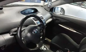 Toyota Yaris 2010 года за 4 500 000 тг. в Астана фото 5