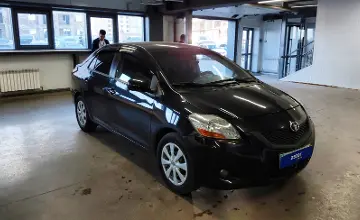 Toyota Yaris 2010 года за 4 500 000 тг. в Астана фото 2