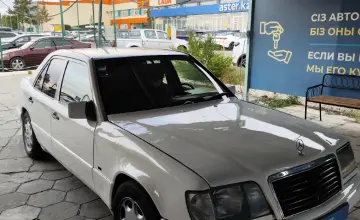 Mercedes-Benz E-Класс 1994 года за 1 800 000 тг. в Талдыкорган фото 3